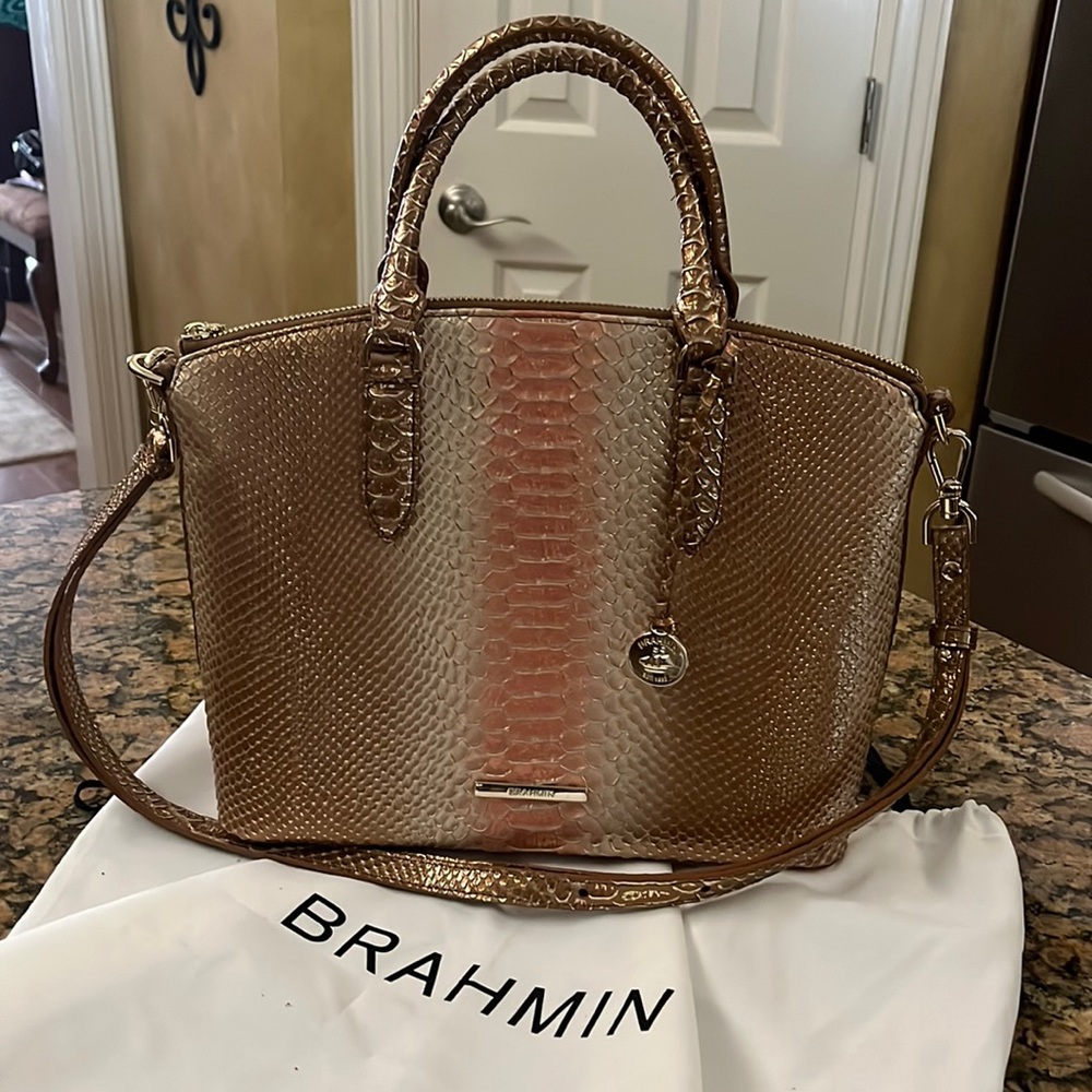 BRAND NWOT Brahmin Melbourne Satchel with cross body strap